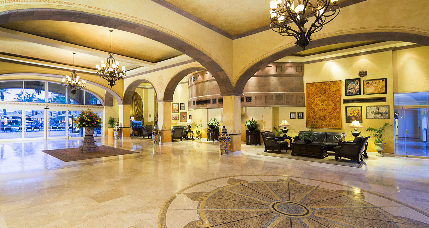 Villa del Arco lobby
